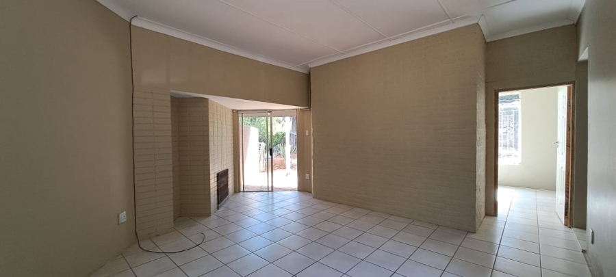 To Let 2 Bedroom Property for Rent in Hospitaalheuwel Free State
